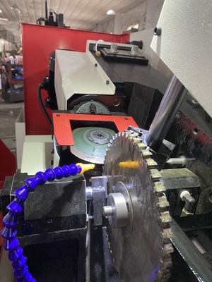 Sert CNC TCT Çakmak Kılıfı Döşeme Makinesi Tam Otomatik Döşeme Makinesi