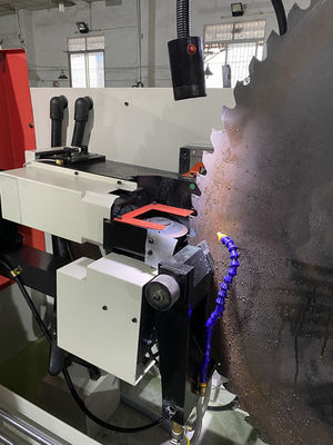 LDX-026A Düzeltme çapı 500-2000MM Servo besleme tam CNC Dairesel Çakma Bıçağı Düzeltme Makinesi