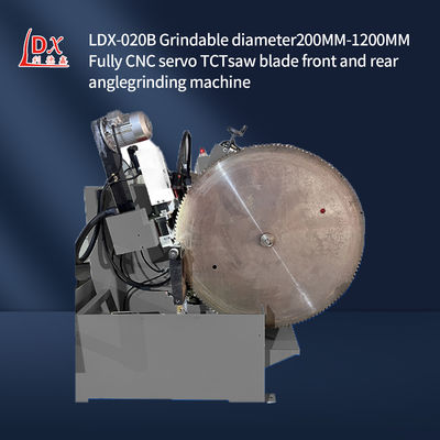 LDX-020B Büyük CNC Dairesel Çakmak Blade Ön Ve Arka Köşeli Döşeme Makinesi