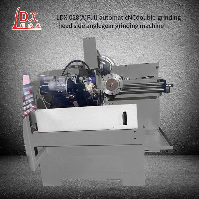LDX-028A Tam Servo CNC Dairesel Çakmak Blade Çift Döşeme Kafa Yan Kesme Makinesi