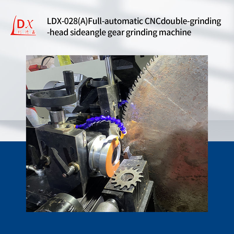 LDX-028A Üretici Doğrudan Servo Set Bıçak Dairesel Çakmak Blade Çift Çakma Kafa Yan Çakma Makinesi